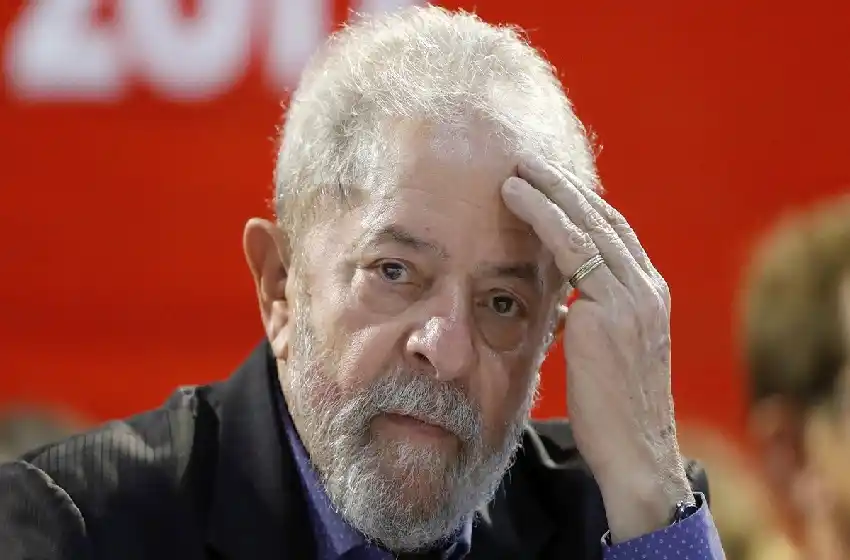 Lula no podrá ser candidato a presidente de Brasil