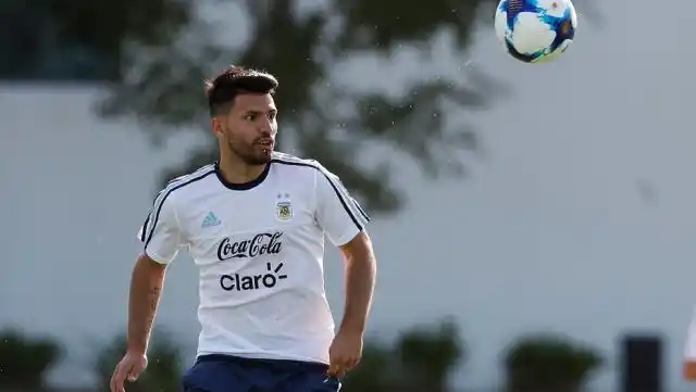 Jorge Sampaoli tiene al primero en casa: Sergio Agüero ya se entrena en el predio de Ezeiza