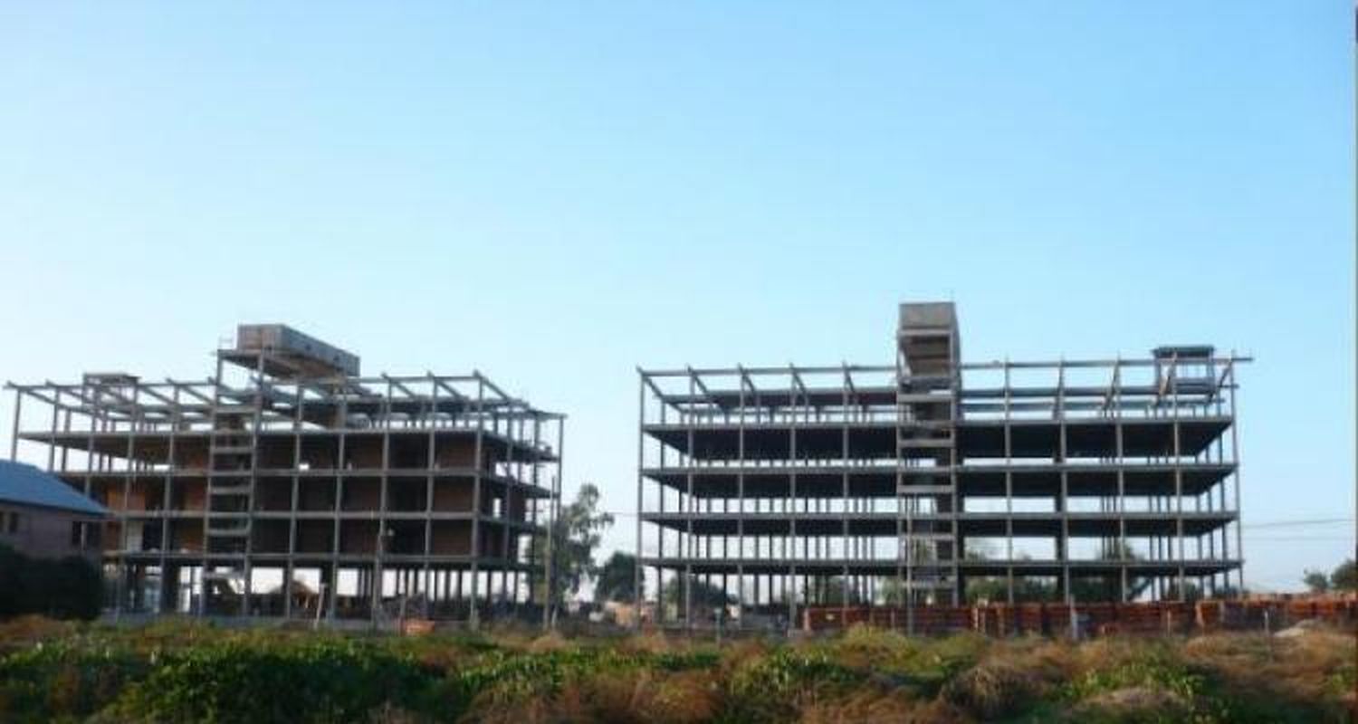 Reanudación de obras y compromiso