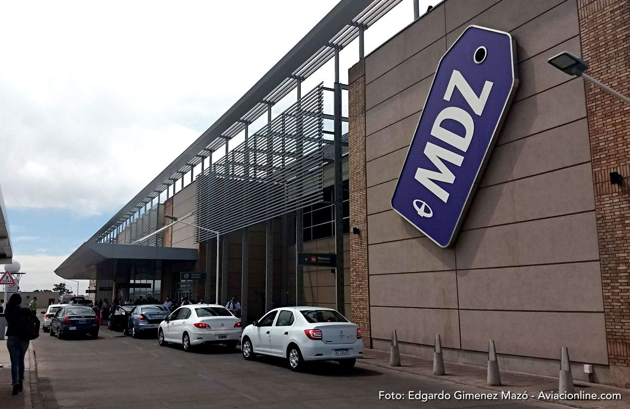 El aeropuerto de Mendoza recibe autorización como «corredor seguro» y podrán regresar los vuelos internacionales
