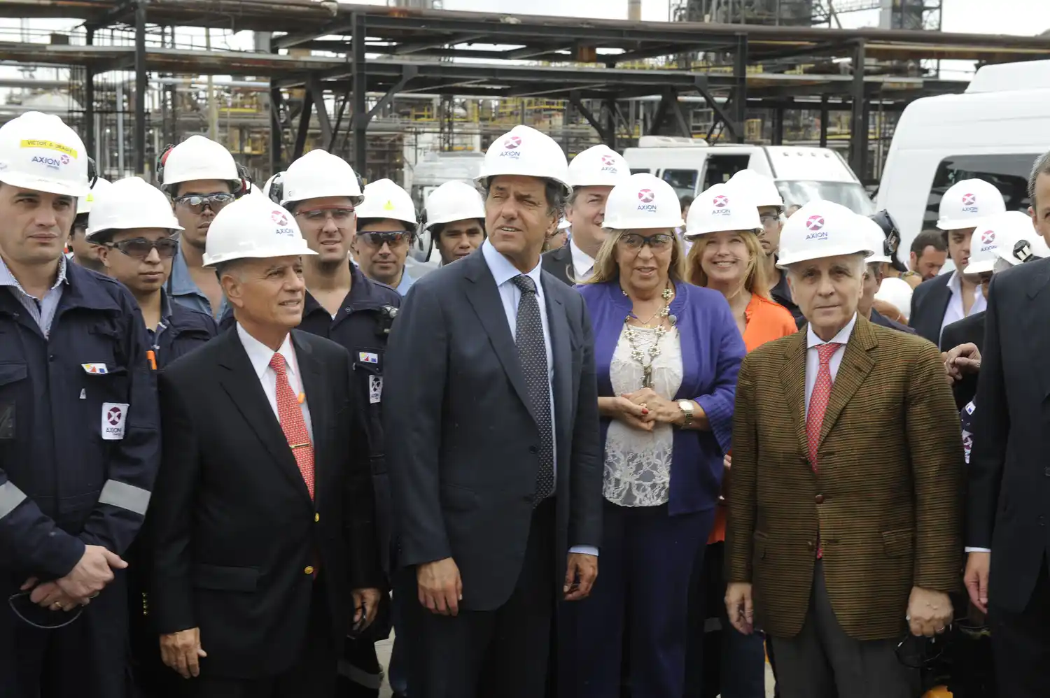 Scioli visitó Axion Energy en Campana y destacó las inversiones en la Provincia