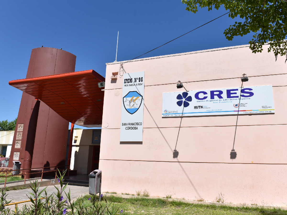Hasta el 13 de agosto inscriben para carreras universitarias del Cres   
