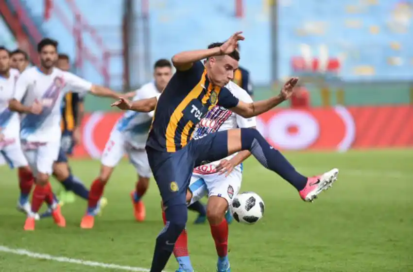 Mauricio Martínez recibió dos fechas de suspensión