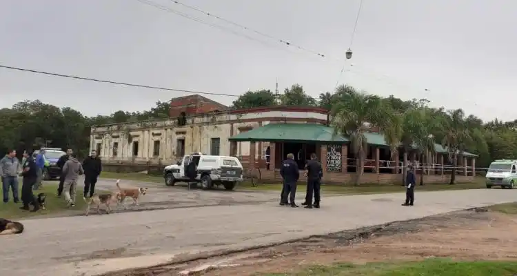Vuelta de Obligado: Asesinaron a golpes a un hombre en la “casona” para robarle