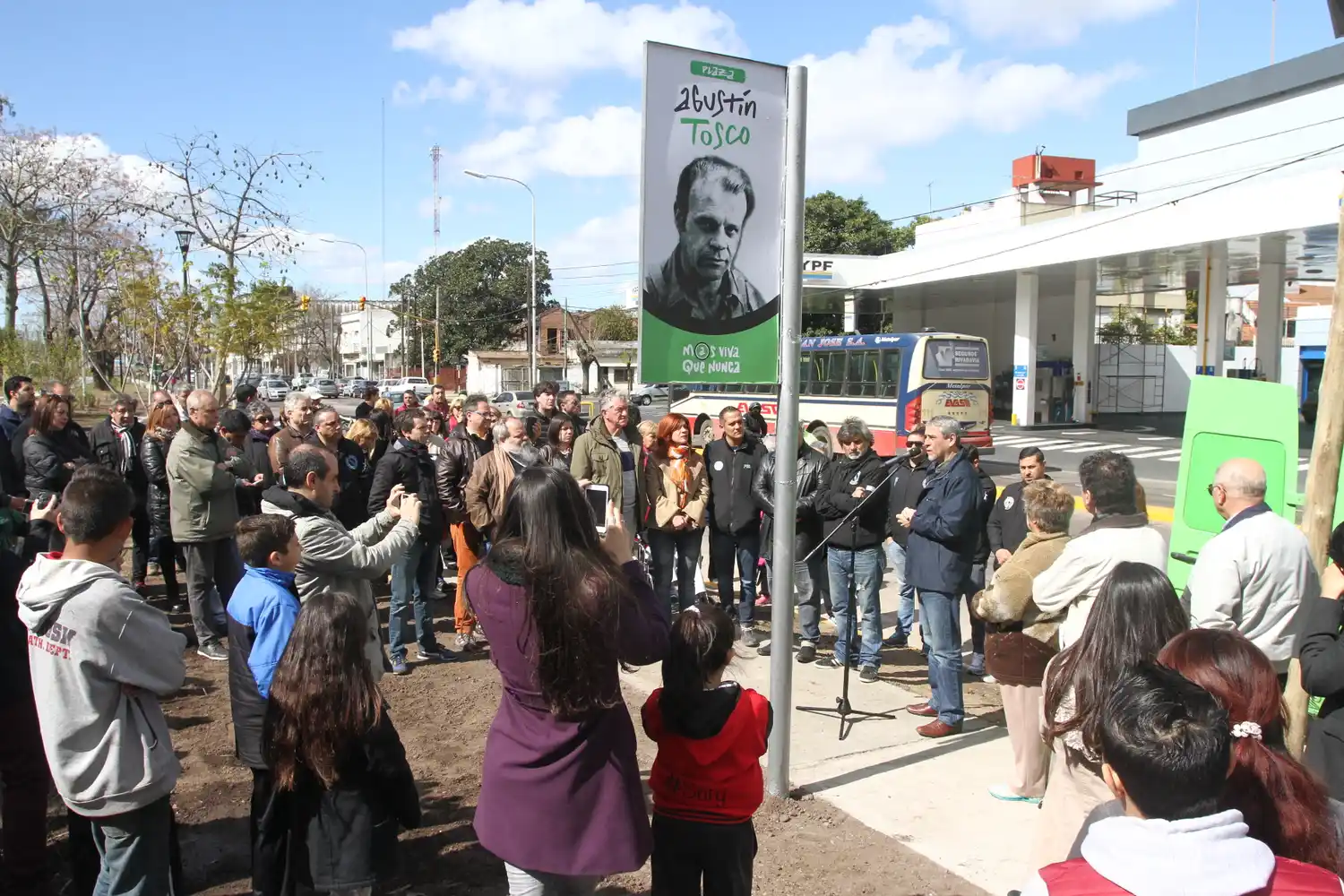 Ferraresi inauguró un corredor verde en Wilde