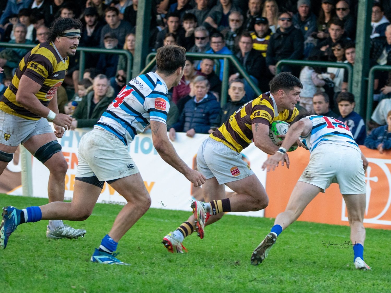 El clásico de San Isidro se destaca en la fecha 8