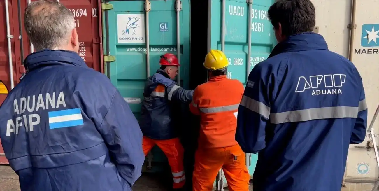 La modificación en la norma no afectará la función de control primario de la Aduana cuando un producto ingrese al país.