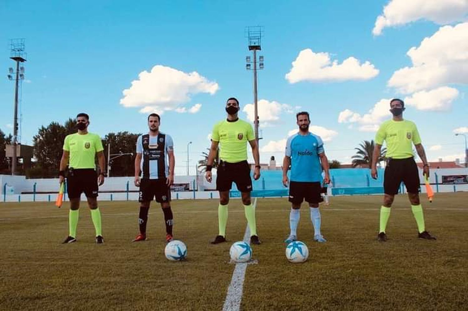 Torneo Regional: una terna de San Pedro arbitró al equipo de Tinelli y Gastón Medina fue titular en Defensores de Salto