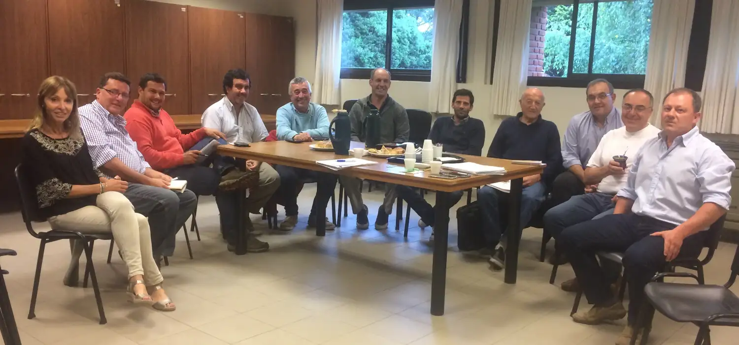 Reunión en Unicen por plan conjunto de apoyo a productores ganaderos