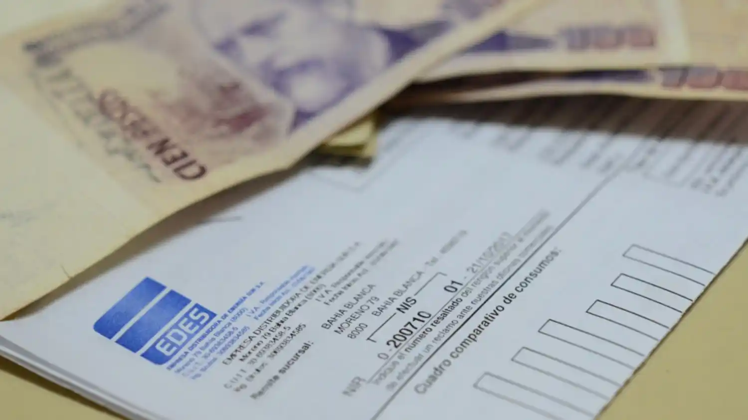 Defensoría del Pueblo bonaerense pide suspender aumento de tarifas de luz autorizado por Vidal