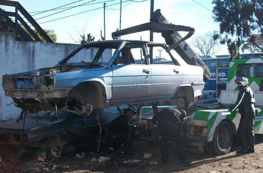 Compactarán 5300 vehículos a beneficio de FUNDAMI