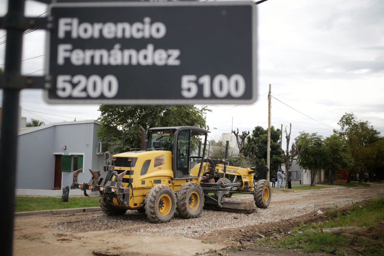 Comenzaron las tareas de mejorado en calles de barrio Santa Rita