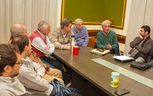 Compromiso ambiental entre la Municipalidad, la Provincia e industriales