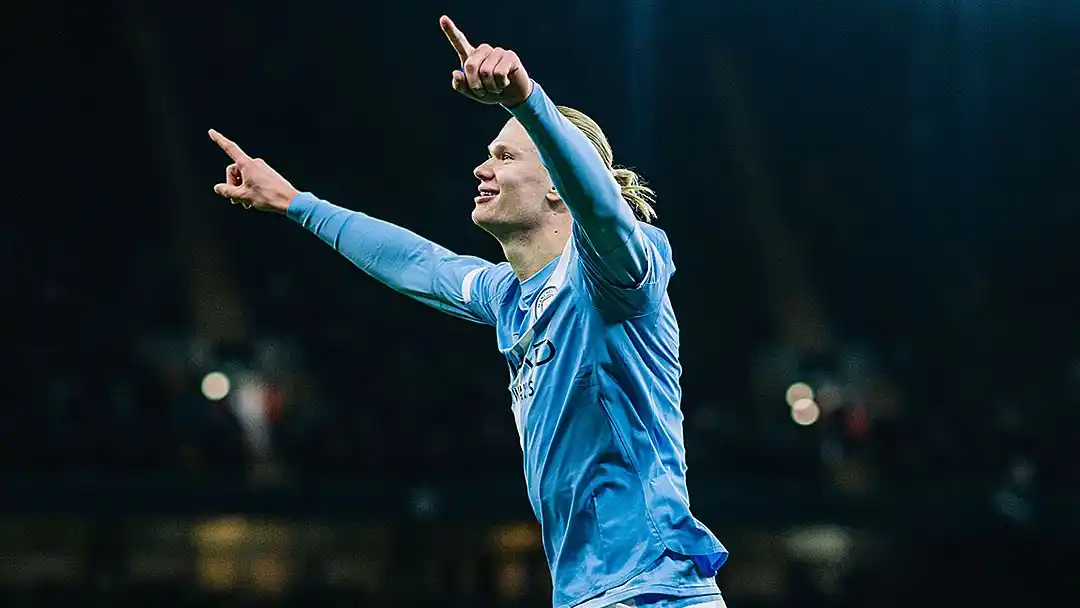 Haaland llegó a 104 goles en la competencia británica.