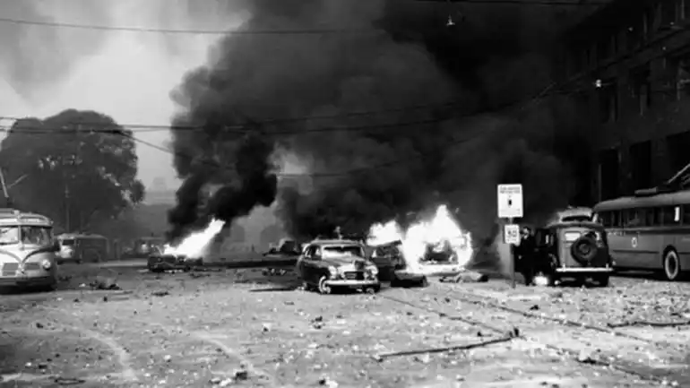 Intendentes recordaron el bombardeo a Plaza de Mayo: Cómo fue el ataque aéreo que provocó la renuncia de Perón