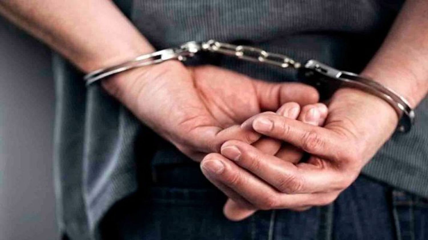 LO AGARRAN ANTES DE PIRARSE: detienen a un hombre que captaba a jóvenes para explotación sexual en Colombia