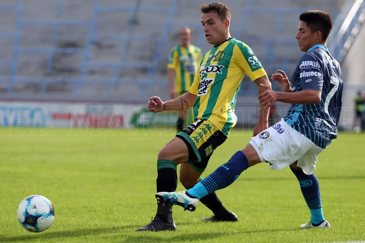 Aldosivi cerró el año en el Minella con un pobre empate
