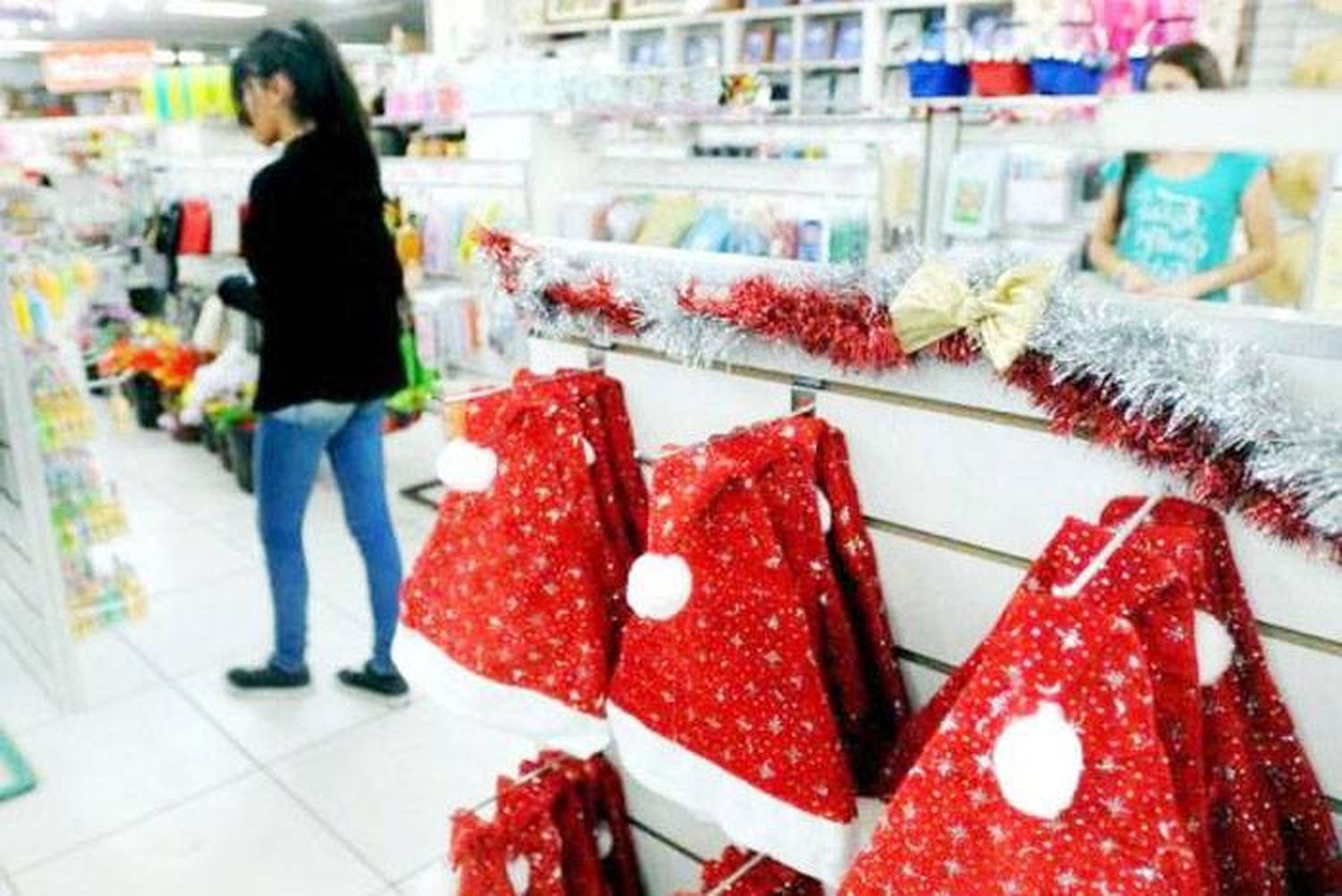 �SFue dura la Navidad para  los comercios del país⬝