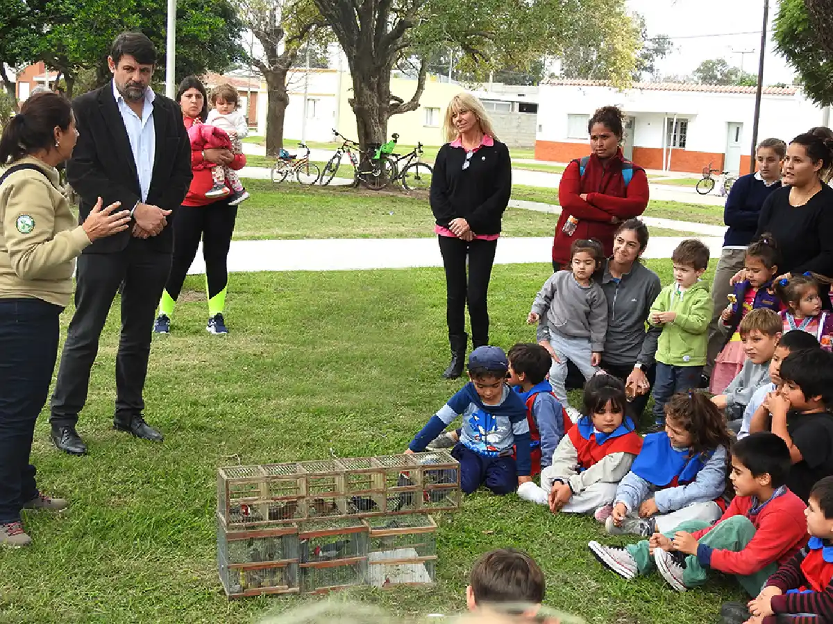 Policía Ambiental liberó aves en Colonia Marina
