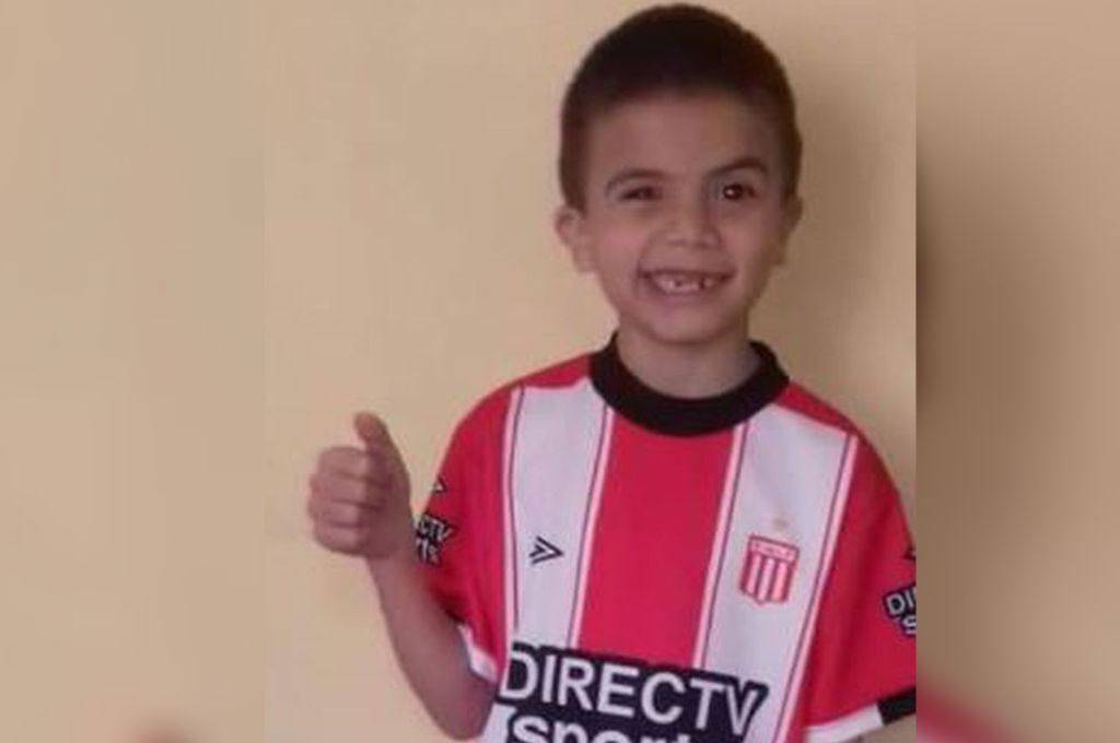 Video: el conmovedor llanto de un nene al enterarse que su papá lo hizo socio de Estudiantes