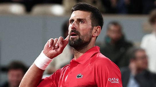Djokovic superó a Zverev y se metió en las semifinales