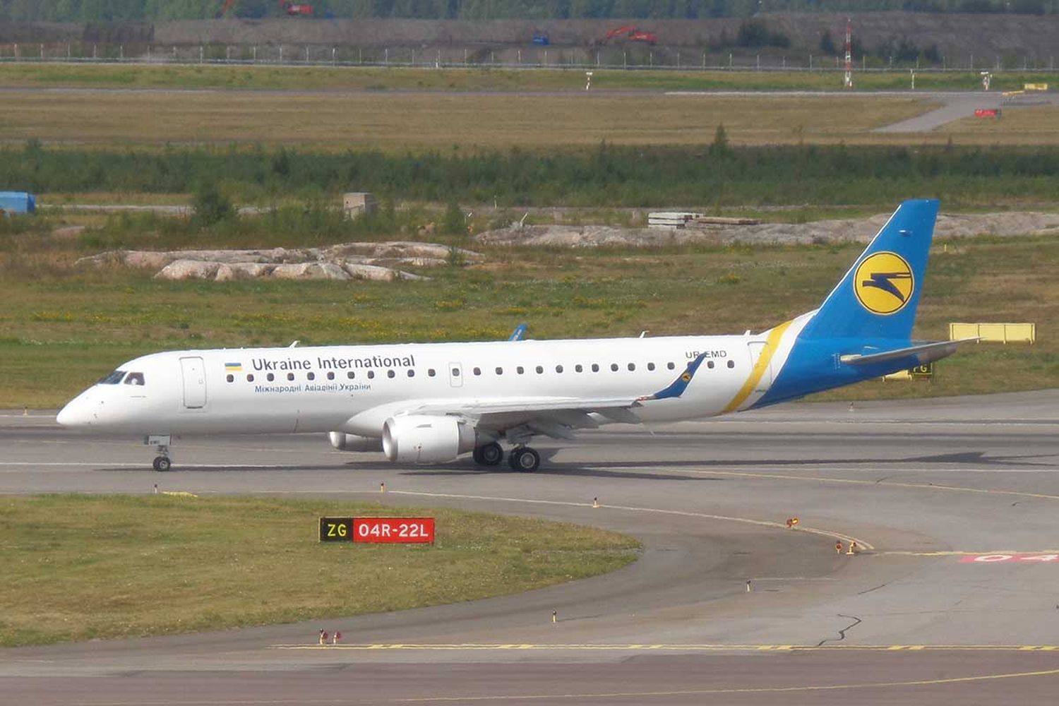 Ucrania busca apoyo de la UE para reabrir su espacio aéreo