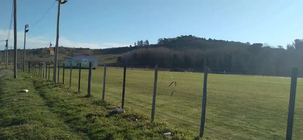 Reinventar Tandil reunió la mitad de los fondos y comienza a cercar el predio