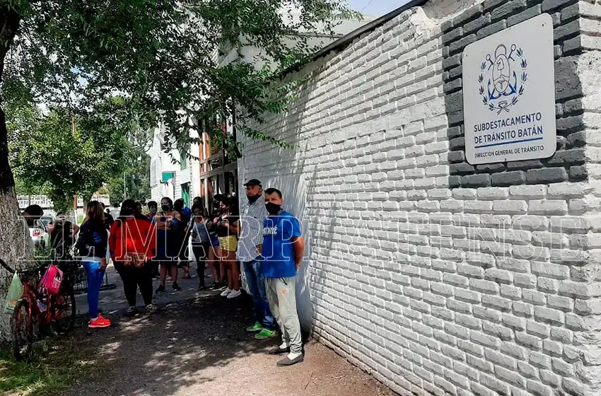 Pagó una multa de $27 mil para recuperar su moto y no estaba: la robaron del Playón Municipal