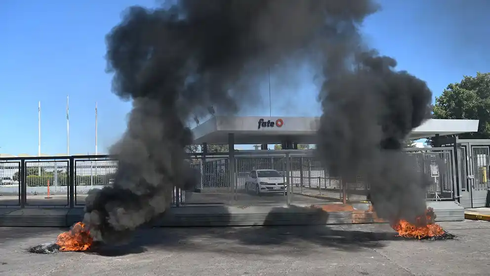 El Gobierno dictó la conciliación obligatoria por 15 días tras el anuncio de cierre de Fate