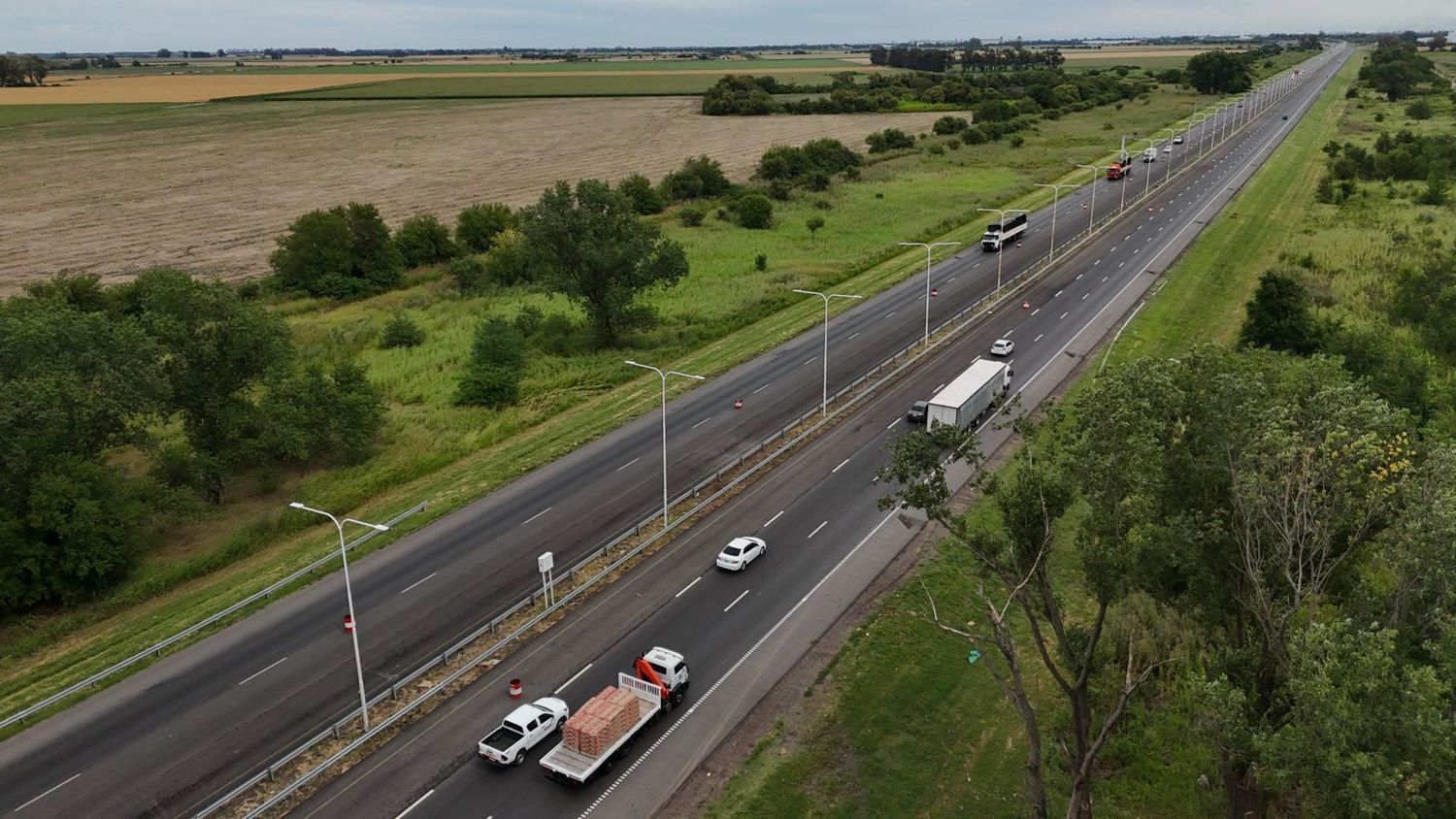 Autopista Rosario-Santa Fe: ya se completó la construcción de los tres carriles en la mano hacia Rosario