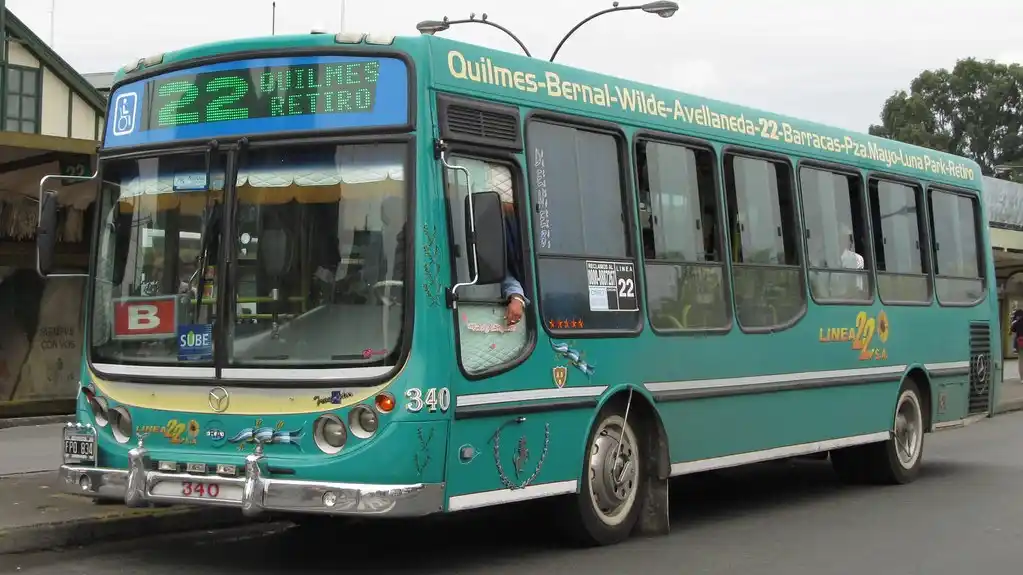 Continúa el paro de colectivos en el AMBA: cuáles son las líneas que siguen sin funcionar por el conflicto salarial