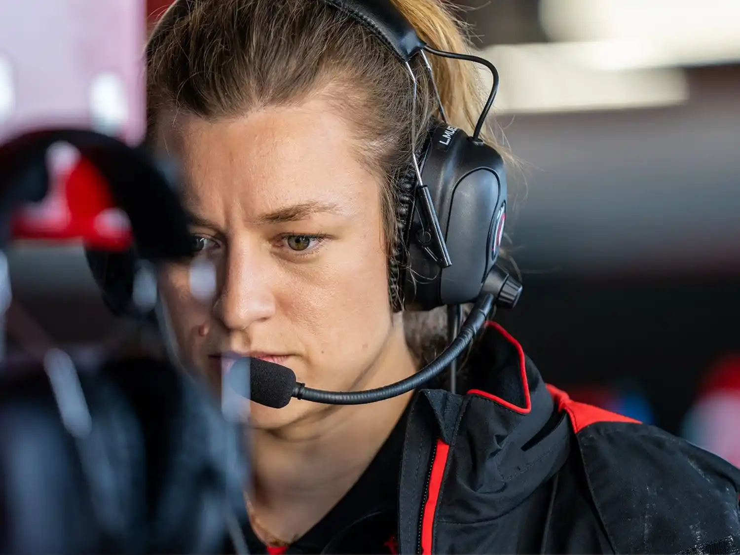 Laura Müller: 33 años, la primera mujer ingeniera de pista de la historia de la F1