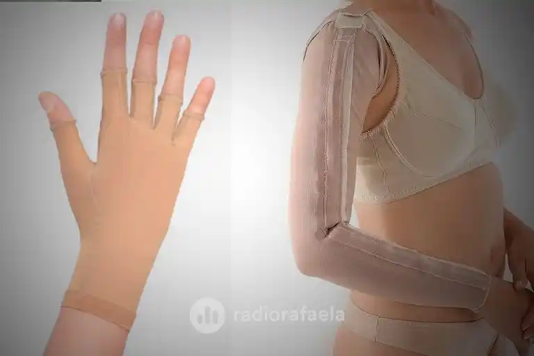 Mangas y guantes que necesitan los niños para poder curarse