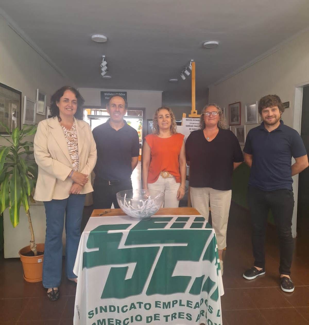 Empleados de Comercio sorteó 10 órdenes de compra de 40.000 pesos