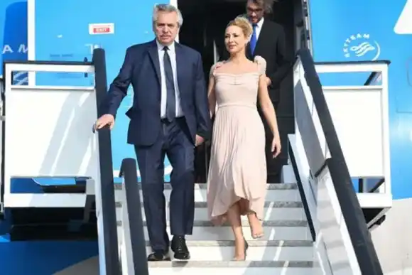 Alberto Fernández viaja a Santo Domingo para la Cumbre Iberoamericana en la previa de la tan ansiada bilateral con Biden