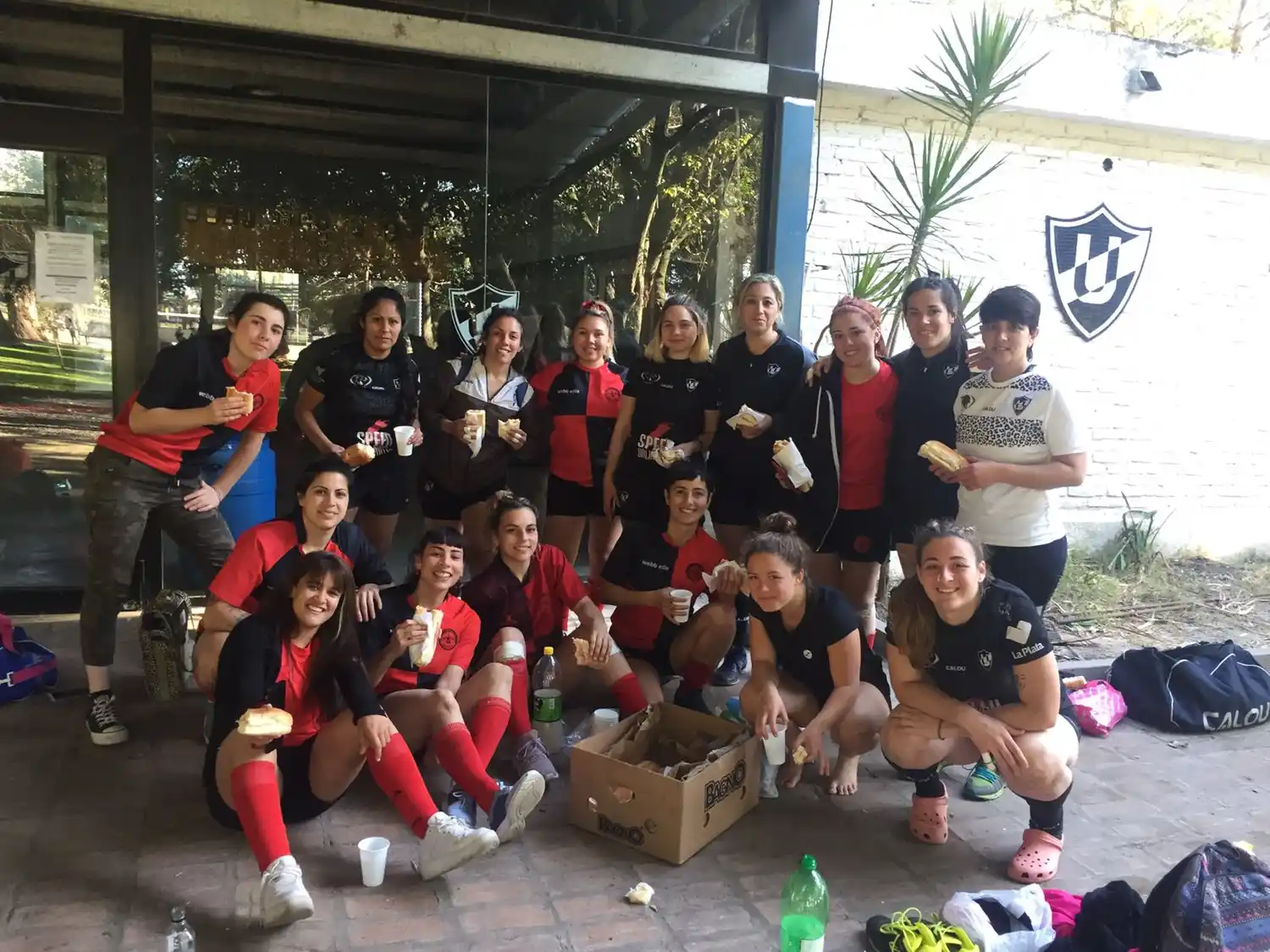 URBA: el femenino de Tiro Federal ganó con bonus en La Plata y lidera su zona