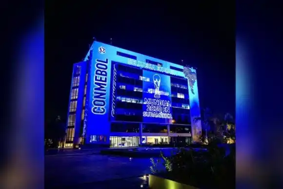 El loco Mundial 2030: seis organizadores, 48 selecciones, 104 partidos y más de un mes de competición