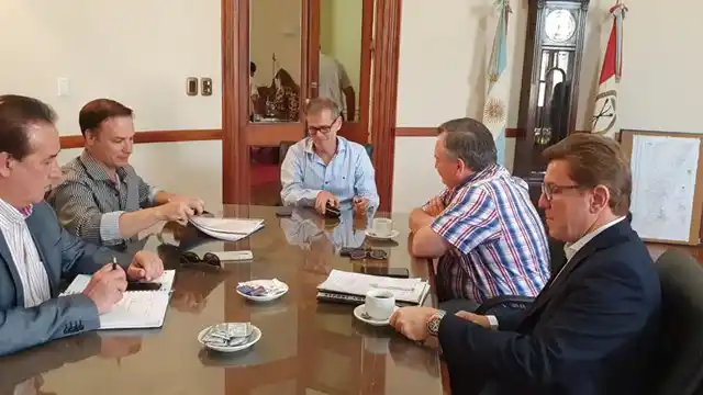 Coronavirus: En plena emergencia sanitaria, el Ministro de Justicia de Santa Fe se fue a una maratón a Uruguay 