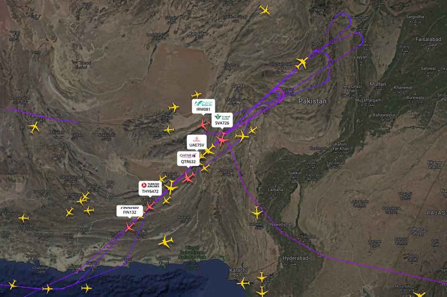Aerolíneas evitan espacio aéreo de Pakistán tras ofensiva india