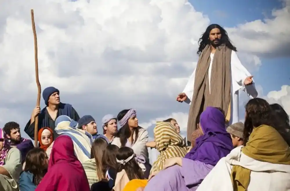 Representación artística "Jesús: El Camino" en el Vía Crucis Monte Calvario de Castelli. (Turismo Castelli)