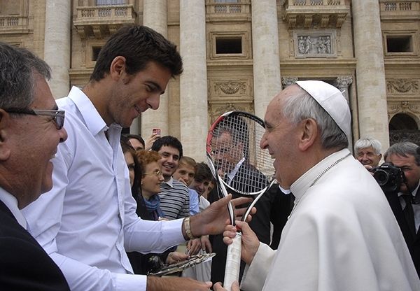 Tras visitar al Papa, Del Potro busca avanzar a cuartos en el Masters de Roma