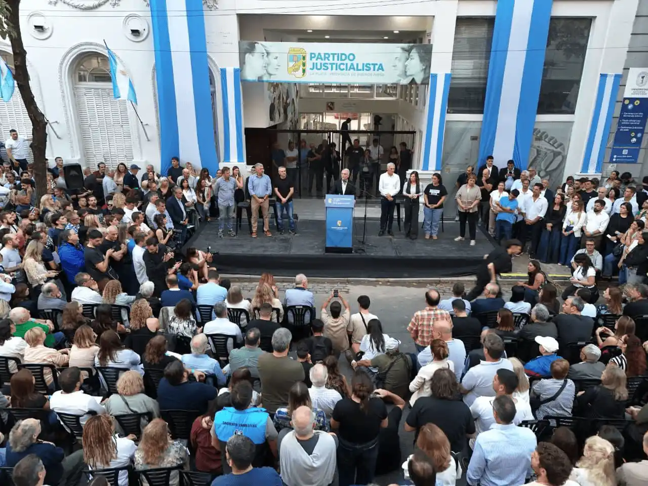 Alak asumió en el PJ de La Plata