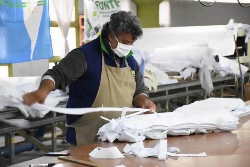 Sandoval: “En septiembre el programa alcanzó a 2.625 trabajadores y a 95 empresas”