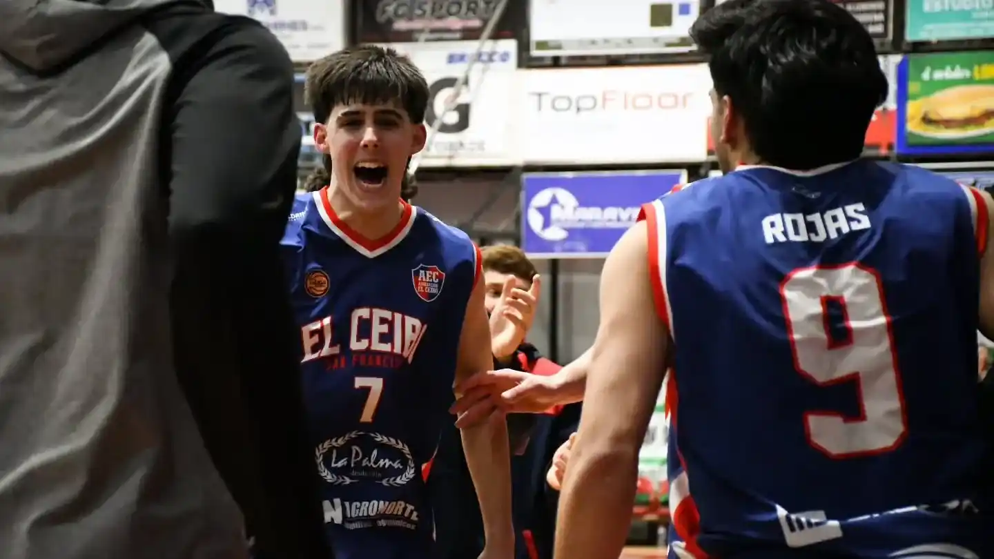 El Ceibo abre la serie en Pilar.