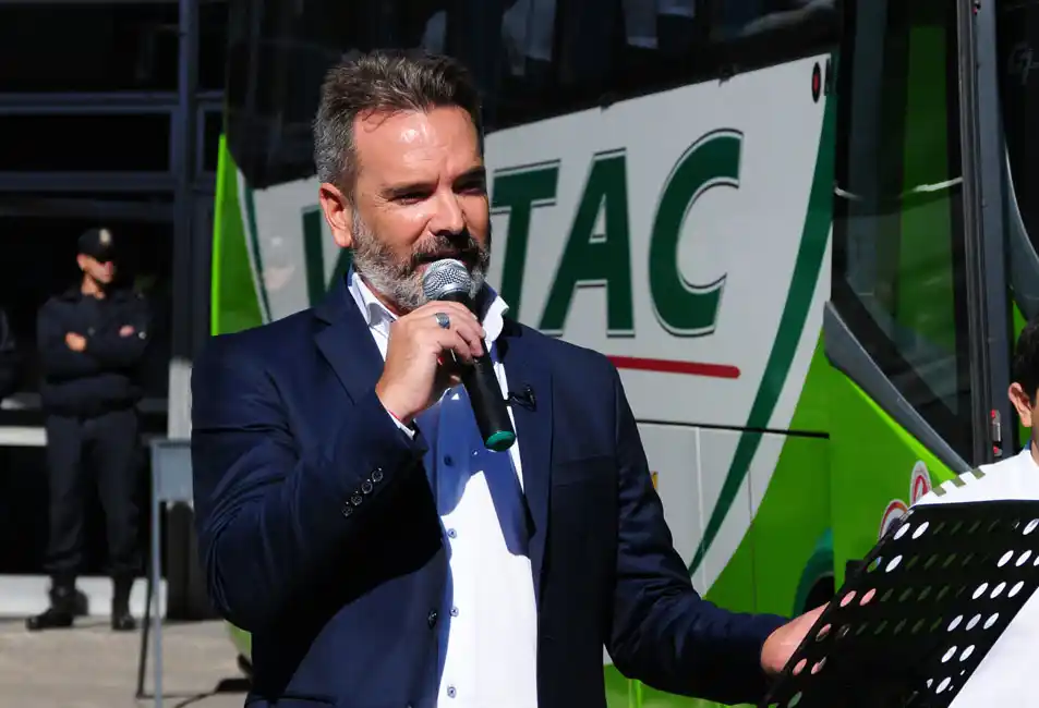 Novedoso servicio de Vía Tac que procura llevar tranquilidad a familiares de pasajeros