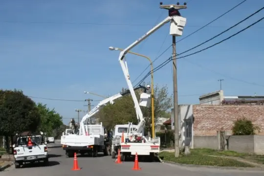 Prohíben a las cooperativas eléctricas realizar cobros ajenos al servicio