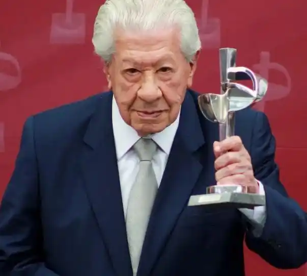 “Se fue despidiendo de todos”: así fueron los últimos momentos de Ignacio López Tarso, relataron sus familiares