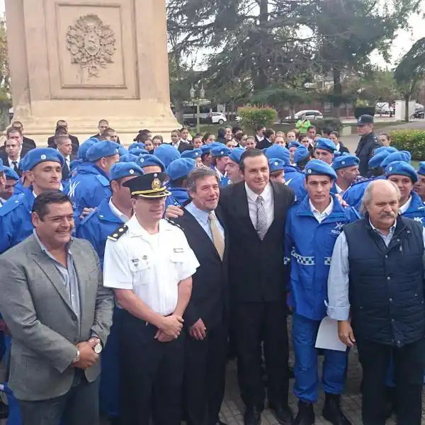 Granados puso en marcha la Policía Local en Dolores