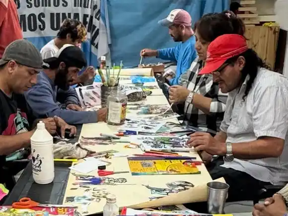 "La calle no me define”: arte, inclusión y una segunda oportunidad para personas en situación de calle en Rosario