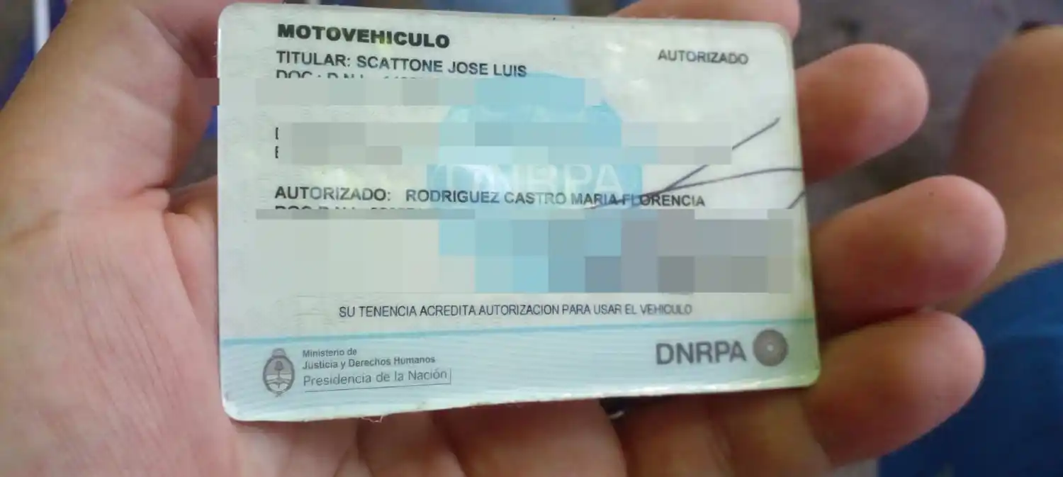 Encontraron una cédula a nombre de Scattone José Luis